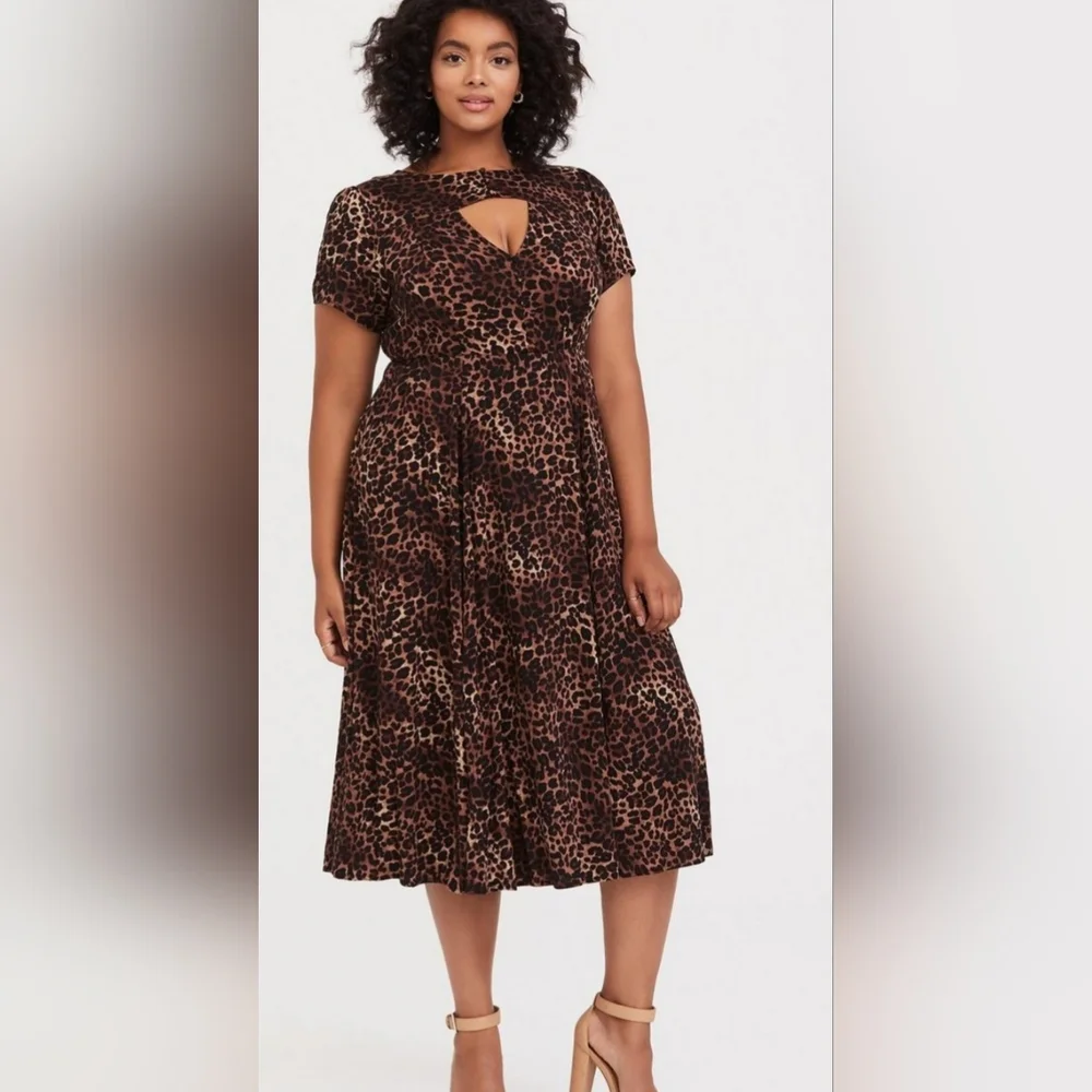 Torrid Leopard Print Midi Dress With Pockets Size 0= Large - Picture 1 of 6